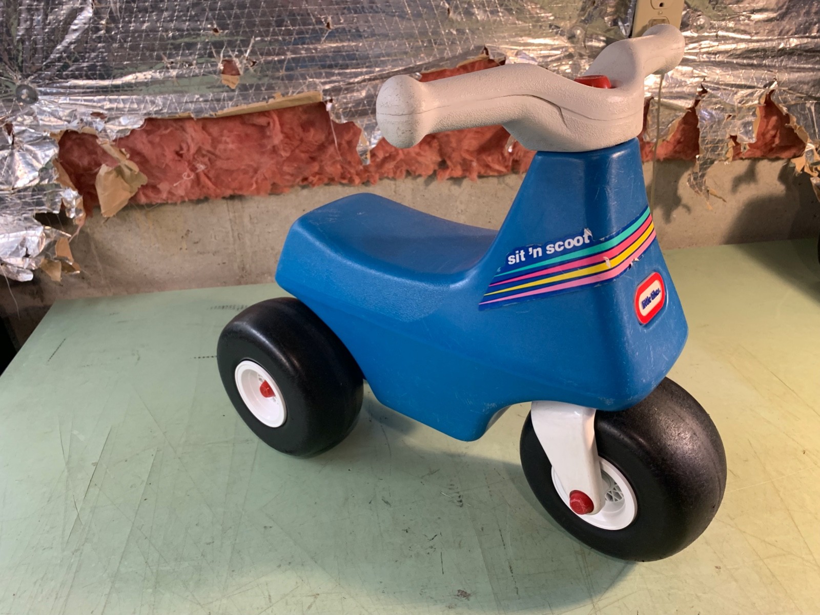 Vintage Little Tikes Sit N Scoot 3 Wheel Trike Tricycle Blue