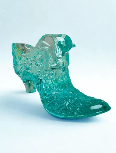 Vintage Fenton Cats Head Glass Slipper/Shoe Teal Daisy Button