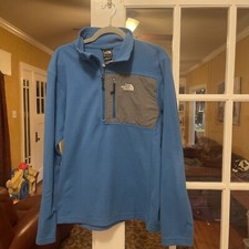 The North Face Mens Quarter Zip Fleece Pullover,Blue, Gray Pocket,Size M