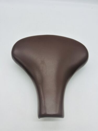 VINTAGE BROWN PERSONS PERMACO #5064 WIDE SADDLE BICYCLE SEAT Made in USA - Picture 1 of 12