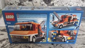LEGO CITY: Tow Truck (7638)Complete as shown W/ Instructions & Box MINT