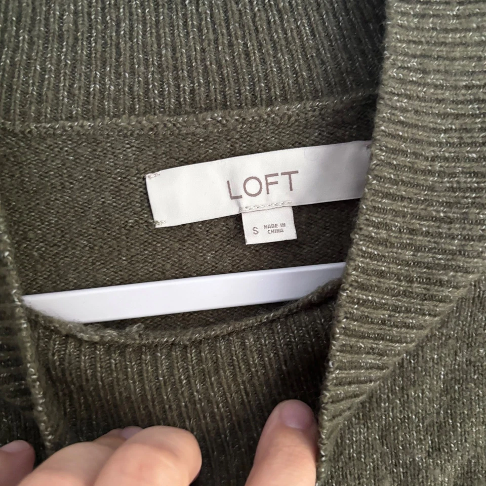 LOFT Minimalist Sweater Olive Green Textured Knit Ribbed Hem Small Wool - Image 4 of 4