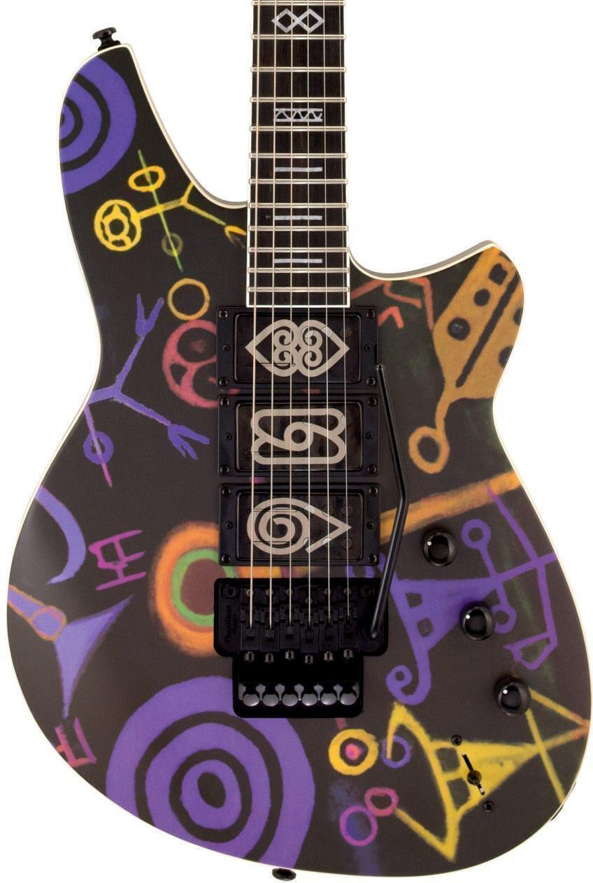 Электрогитара - талисман серии Totem преподобного Вернона Рида