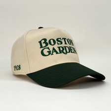 Boston Bruins Collecting and Fan Guide 42