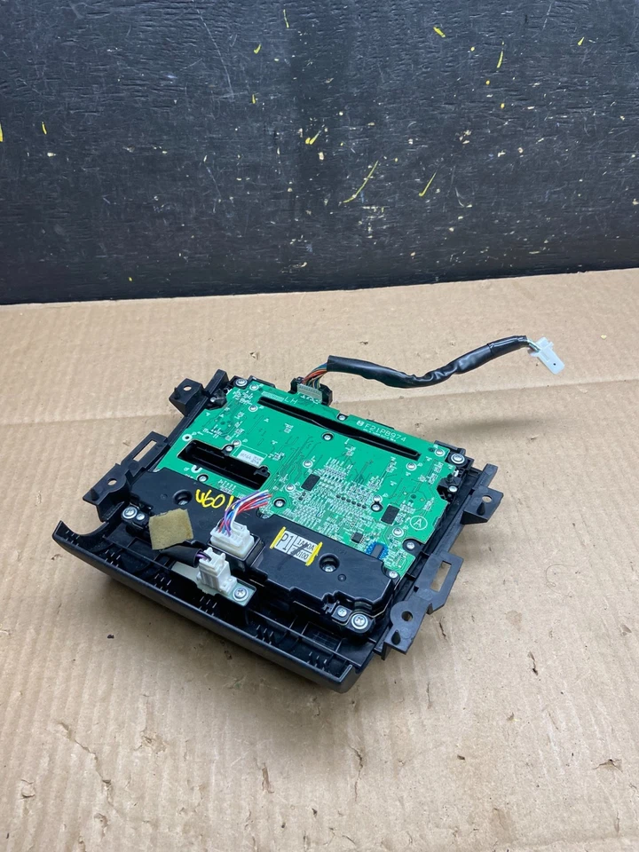 2010 - 2014 Nissan Murano Temperature Climate A/C AC Control Panel u6019 DG - Image 4 of 4