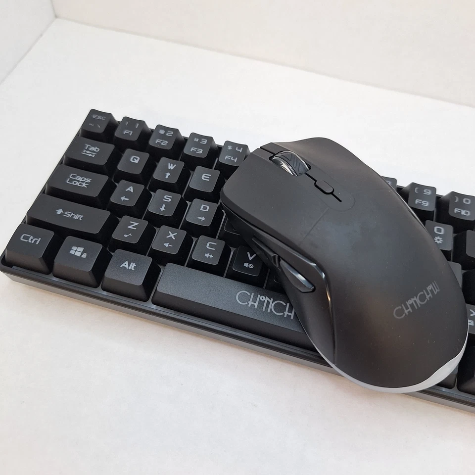 Gaming Keyboard and Mouse Combo USB Wired 104-Keys Full Size Light Up PC Xbox - Image 2 of 4