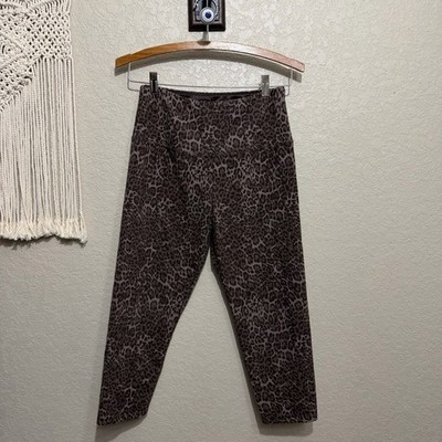CASABLANCA by Marrakech Clothing Co Capri Compression Leggings Women's Size S