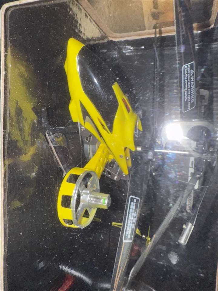 Gyro Volitation 4 Kanal Outdoor Metall Hubschrauber FQ777 - Bild 2 von 4