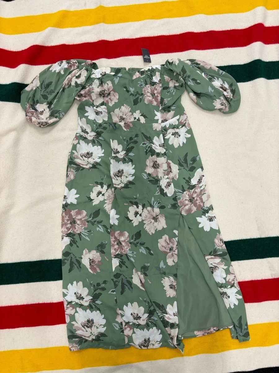 green puff sleeve midi dress Rihoas Floral Sweetheart Midi Dress main image 1