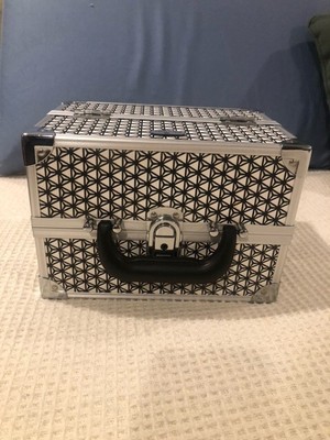 NwT Modella Make Up Hard Case Black White / Chrome with Handle Multi Layers Lock