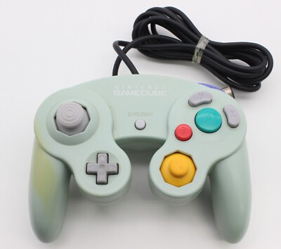(中古品)Nintendo GAMECUBE シンフォニックグリーン s-l400.jpg