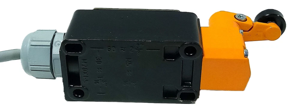 Siemens 3SE2-120-1G 230 V AC 6 A Rotary Gear Limit Switch - Image 3 of 4