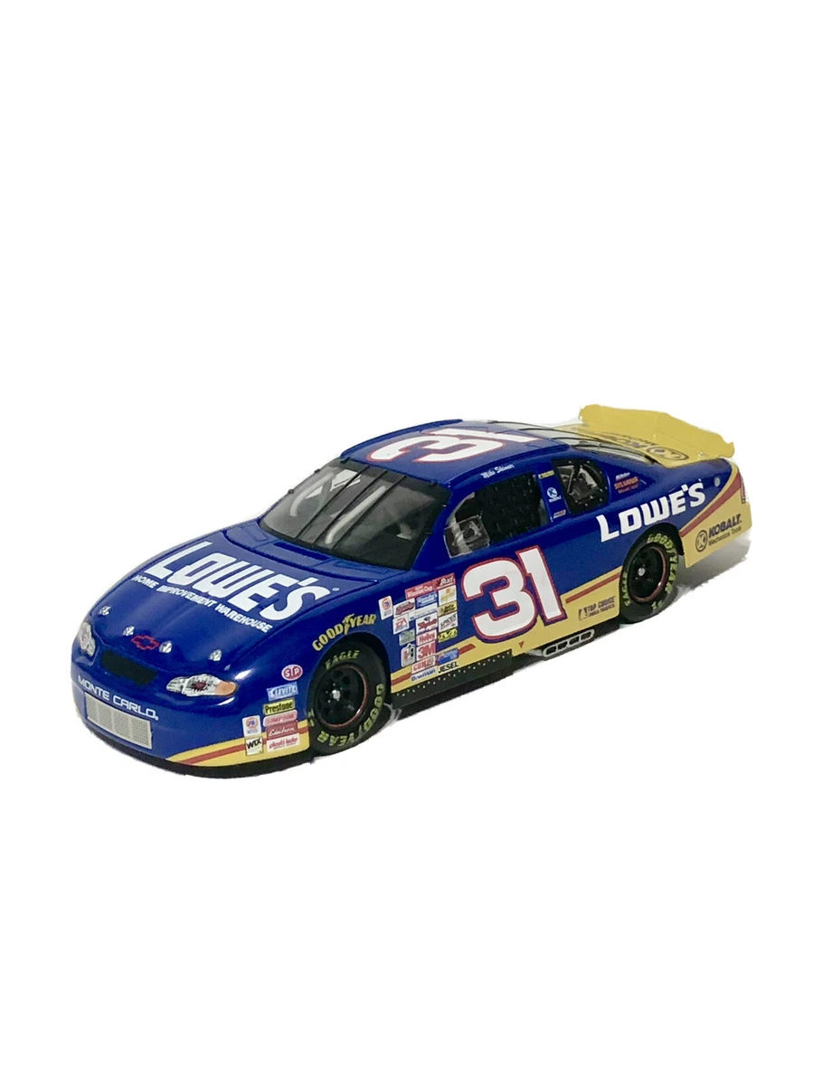 Mike Skinner #31 Monte Carlo 2001 Lowes 1:24 Die-Cast NASCAR Limited  Edition NEW