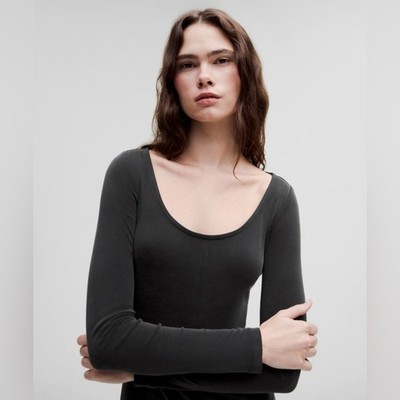 lululemon Women's Drapey Softstreme Long-Sleeve Maxi Dress - Size M | Black lululemon Women's Drapey Softstreme Long-Sleeve Maxi Dress - Size M | Black