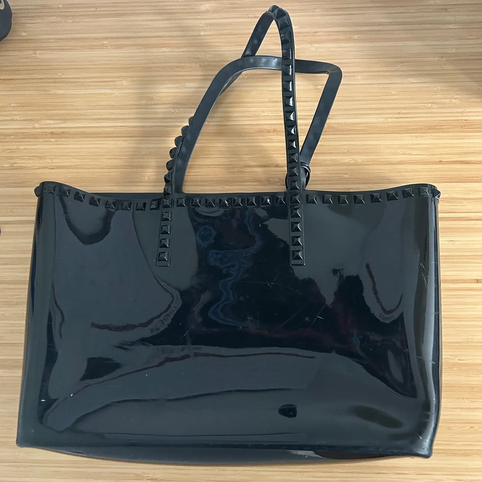 Bolso de Mano Carmen Del Sol Seba Mid Jumbo Tachuelas Negro Foto 2 de 4