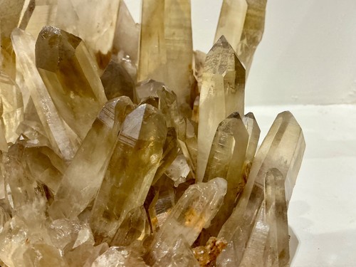 🌞 CÚMULO CITRINO “EL MANIFIESTO SOLAR” Peso: 7.195 kilogramos - Imagen 9 de 18