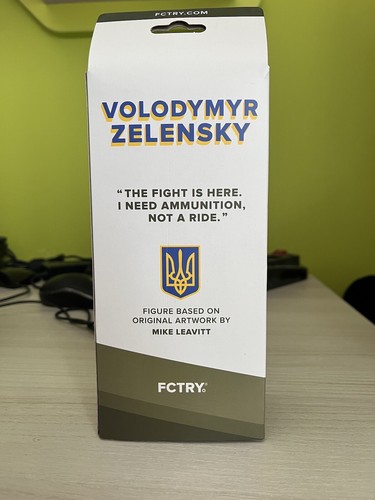 Modellino FCTRY Real Life Ukranian President Volodymyr Zelensky Nuovo! - Foto 2 di 3
