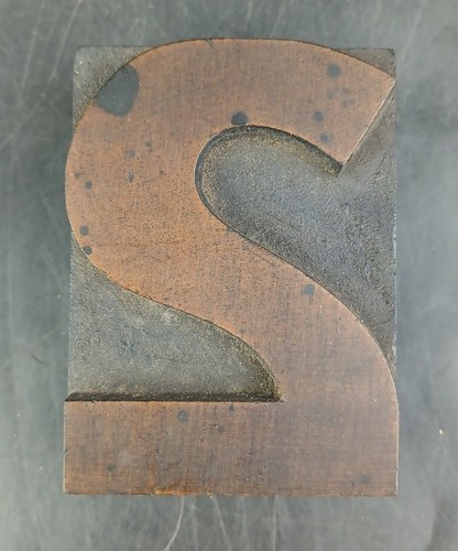 NUMBER 2 TWO Vtg Wood & Metal Letterpress Print Type Printers Block Cut 2.5" - Picture 2 of 9
