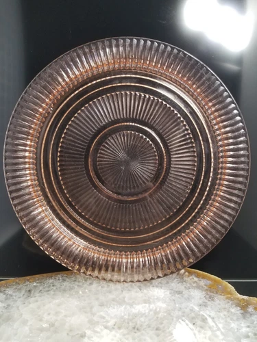 Anchor Hocking Glass * Pink Prismatic Sandwich Plate * Queen Mary *  12" * 0428