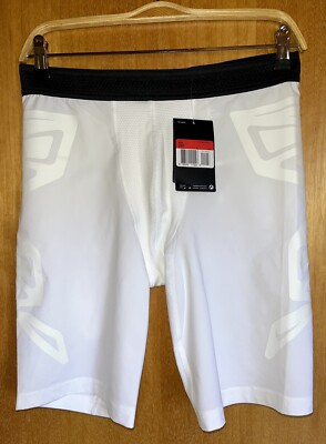 Nike Pro Hyperstrong Compression Shorts Herren   Dri-FIT