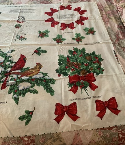 Cranston VIP Fabric Panel Christmas Greenery Arts Appliques Cotton Poinsettias - Picture 4 of 5