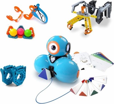 Wonder Workshop Dash Robot Wonder Bundle DA03, Launcher, Sketch Kit, Gripper NEW