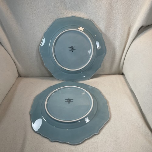 Threshold Wells bridge Aqua Blue Dinner Plates Scallop Rim - Picture 3 of 4