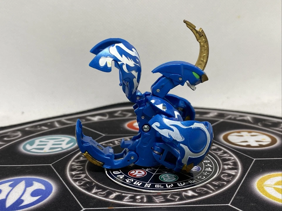 Bakugan BakuTech Pyrus Rise Dragaon Blue & card MG Japan Import Rare - Image 2 of 4