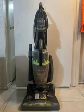Bissell Heavy Duty Professional Upright Vacuum – Model 93Z6 – USED