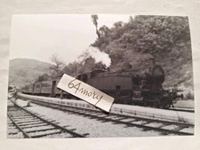 Fotografia Stazione di Gragnola Locomotiva a vapore FS Gr 940.010 e carrozze 