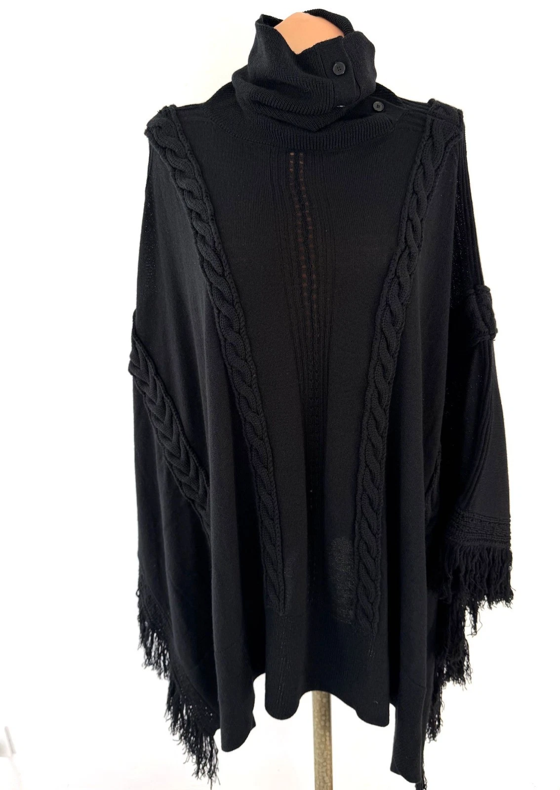 HIGH Gorgeous Cape Poncho Glad to HIGH USE by Claire Campbell New