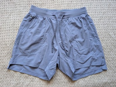 Lululemon License To Train Shorts Mens Small Blue 9 Inseam LT 9 Running Athletic