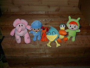 pocoyo nina plush
