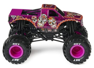 New Calavera Diecast Spin Masters 1:24 Monster Jam Monster Truck BKT Tires