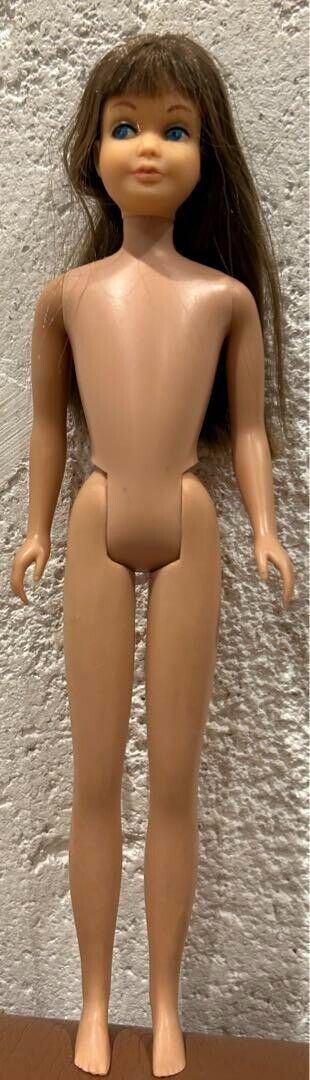 Vintage Skipper Barbie Doll with Outfit 1963 Good Condition Vintage Skipper Barbie Doll with Outfit 1963 Good Condition