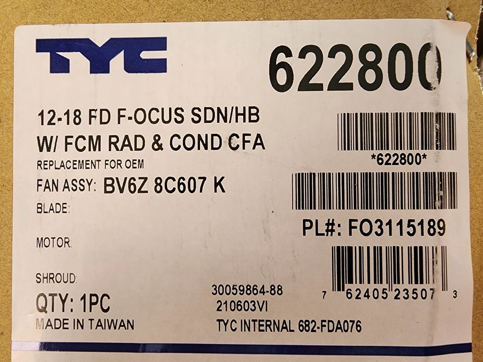 Conjunto de ventilador condensador y radiador doble TYC 622800 para Ford Focus 12-18 Foto 3 de 3