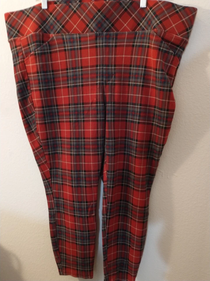 Pantalones para mujer TORRID PIXIE ~ Rojo Verde a cuadros ~ 2 bolsillos ~ Elásticos ~ tiro alto 46x24 Foto 4 de 4