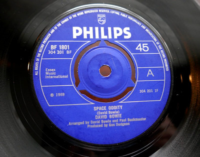 'DAVID BOWIE 45 ' SPACE ODDITY / WILD EYED BOY FROM FREECLOUD ' SUPERB EX !