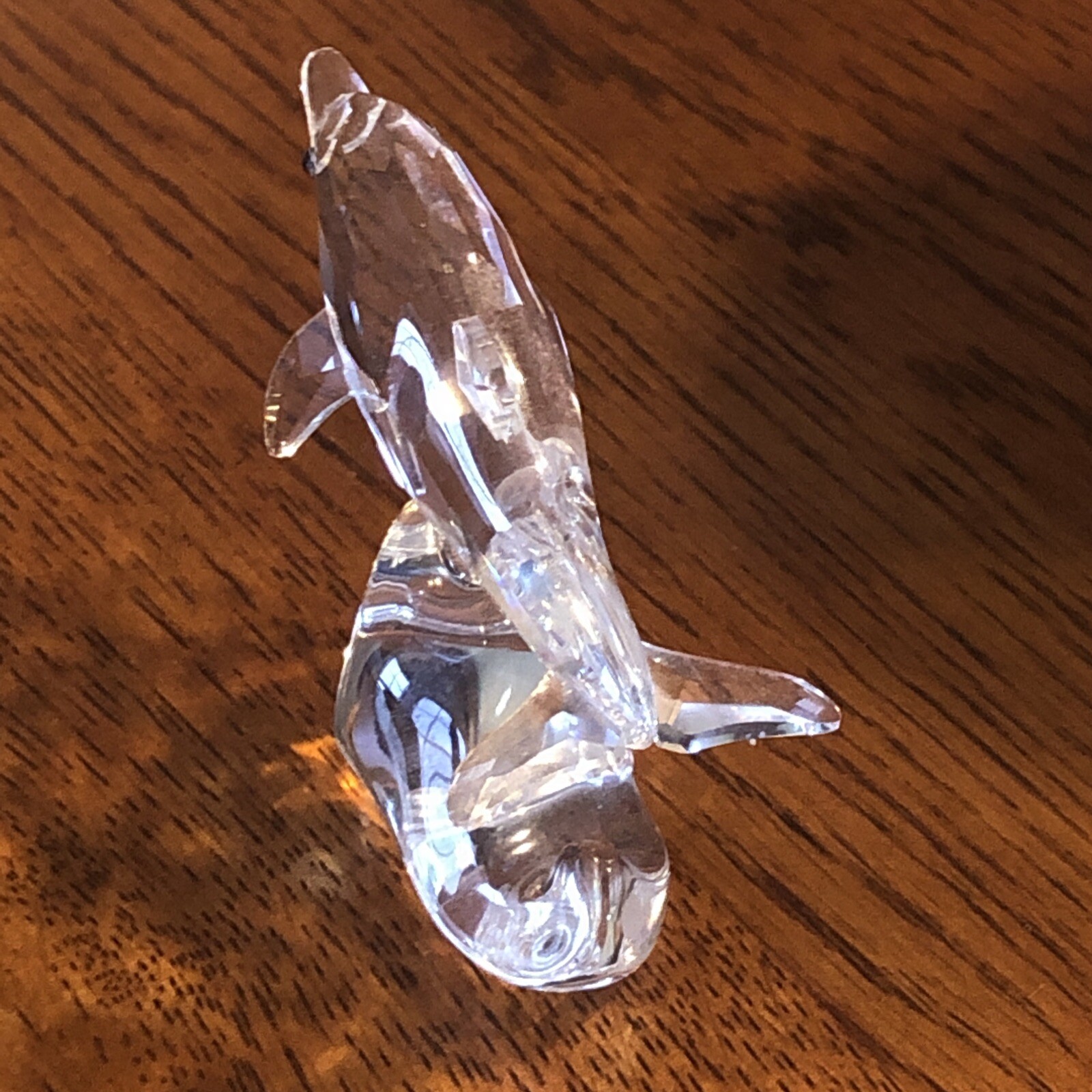 Swarovski Crystal 7644 000 016 Baby Dolphin On Wave 678507 In Box Bezpłatny ogólnokrajowy