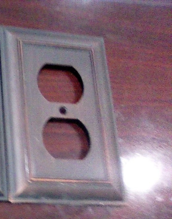 Placa de cubierta de pared de bronce toma de corriente eléctrica de bronce 1 pieza. Foto 2 de 3