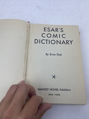 Esar's Comic Dictionary of Wit and Humor, Evan Esar, (1943), 1st edition DJ - Picture 6 of 22