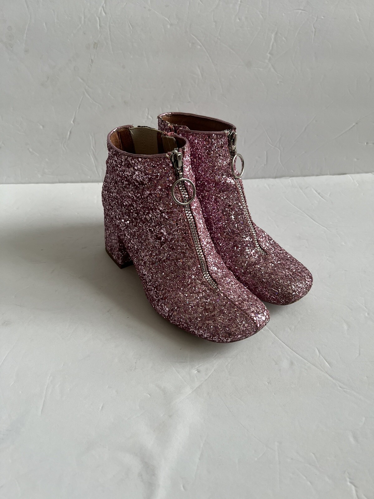 JEFFREY CAMPBELL Authentic Women Pink Glitter Side Zip ANKLE BOOTIES SZ 6