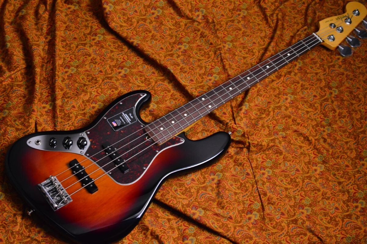 ベース Made in Japan Traditional 60s Jazz Bass Fender Made in Japan Traditional 60s Jazz Bass (Olympic