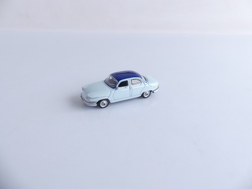 832585_6