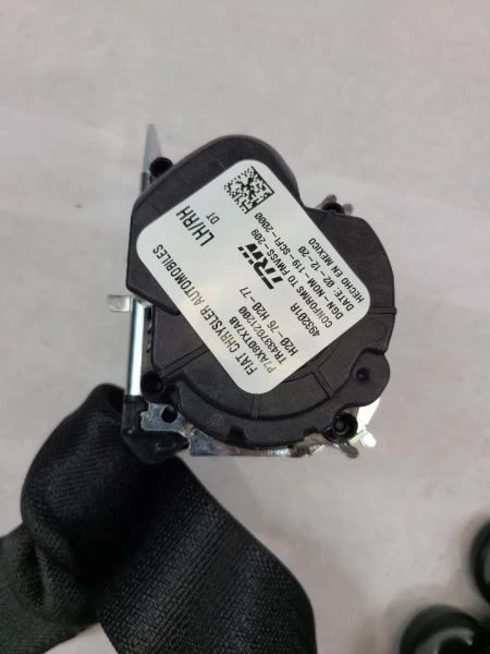 RAM15NEW 2021 Cinturón de seguridad trasero 553269 Foto 4 de 4