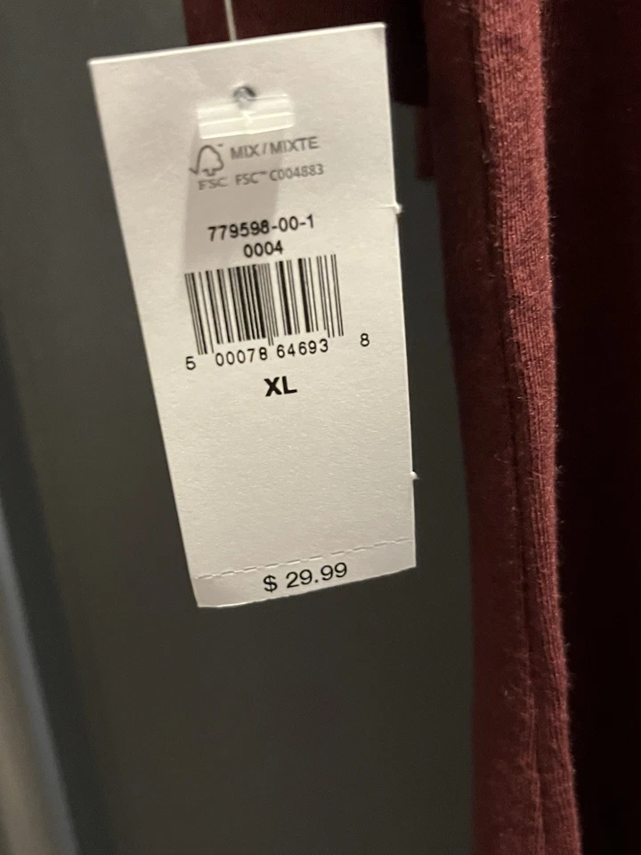 Camiseta Banana Republic ecológica nueva con etiquetas precio de venta sugerido por el fabricante 29,99 Foto 3 de 4