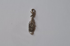 Thomas Sabo 925 Sterling Silver Feather Charm Pendant RRP £30 New