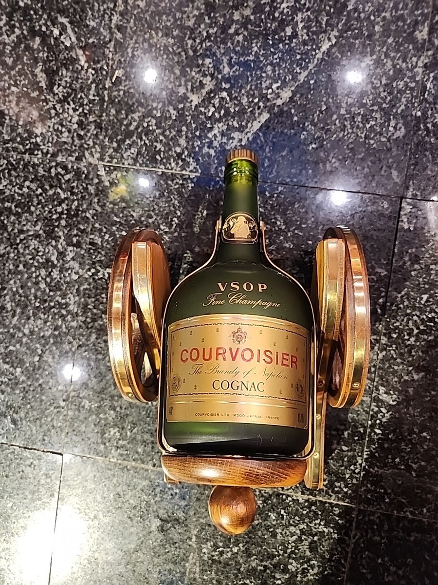 Courvoisier Cannon Cognac Fine Champagne Brandy VSOP Courvoisier Cannon Cognac Fine Champagne Brandy VSOP
