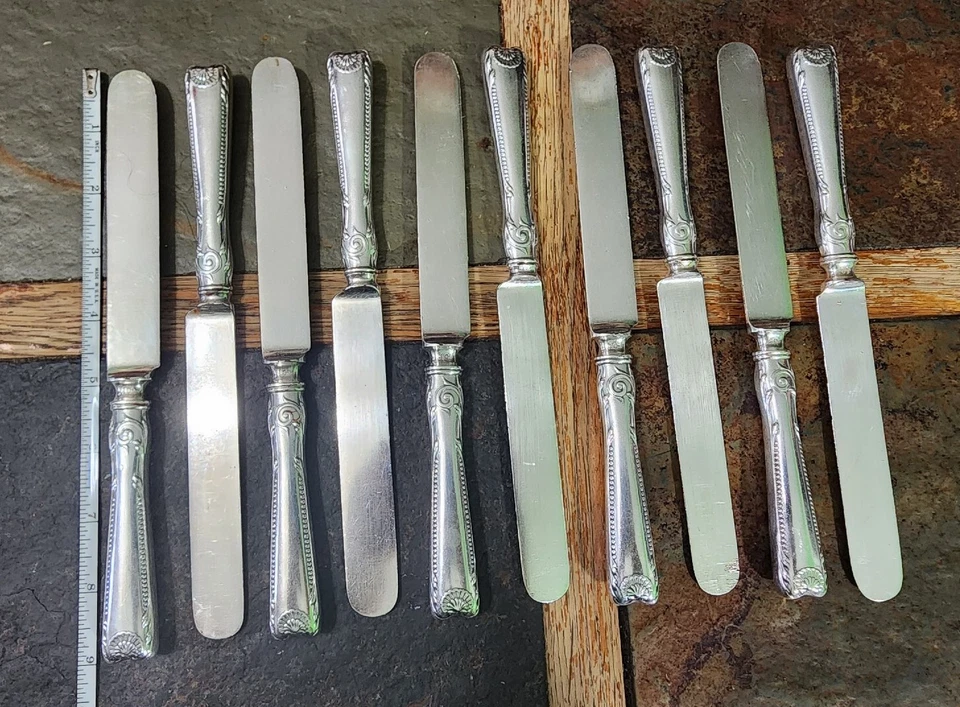 ✅️ LOTE DE 10 ANTIGÜEDADES c1890! CUCHILLOS HUECOS FRANCESES ANTIGUOS CHAPADOS EN PLATA CLERENDON  Foto 4 de 4