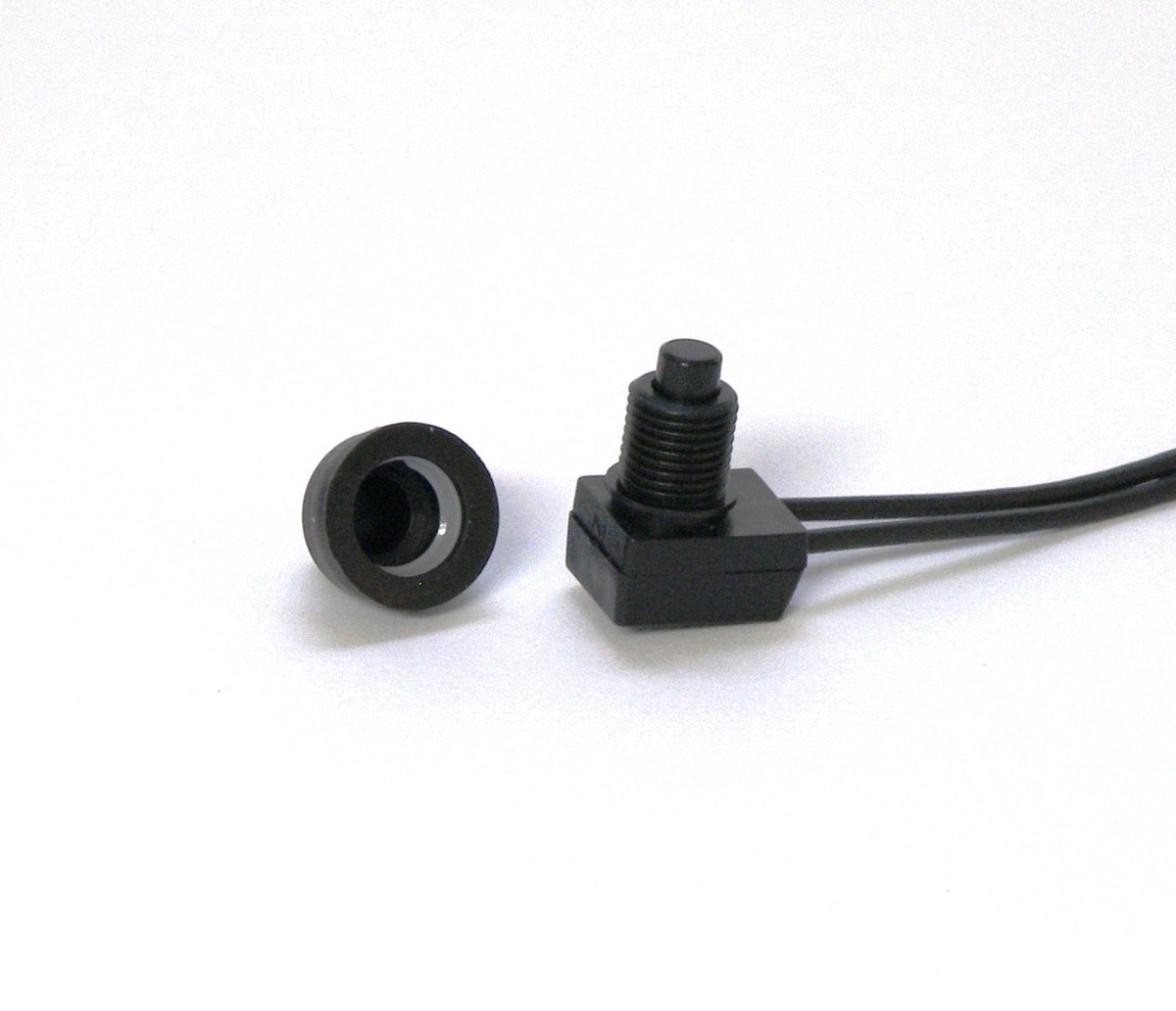 Interruttore Pulsante 12V Chrome Glow Interruttore A Pulsante Cromato Glow 12V - Impermeabile, A Lavorazione Mantenuta, Colore Nero, Con 12 Cavi - Per Auto, Barche, DIY Pulsante Mantenuto Cablato - Foto 3